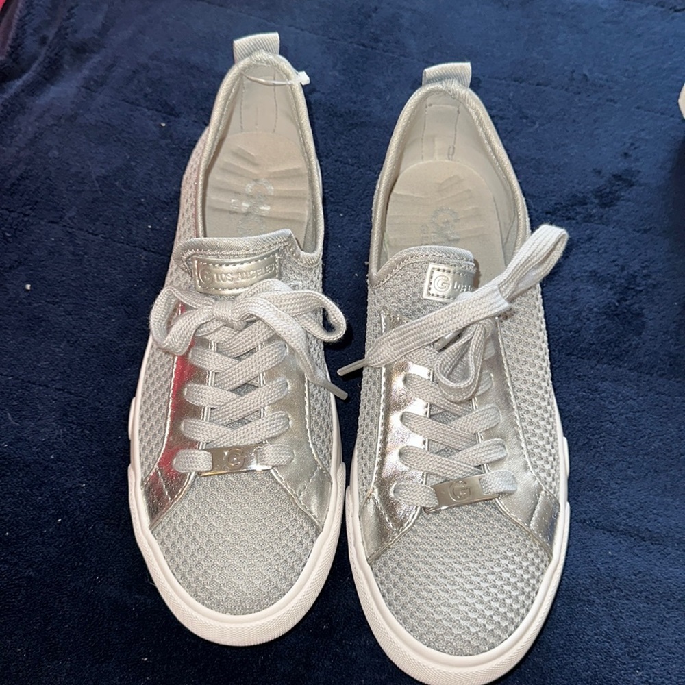 Guess Sliver Sneakers